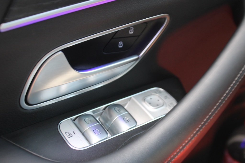 2023 Mercedes Benz GLS 580 4MATIC photo 12