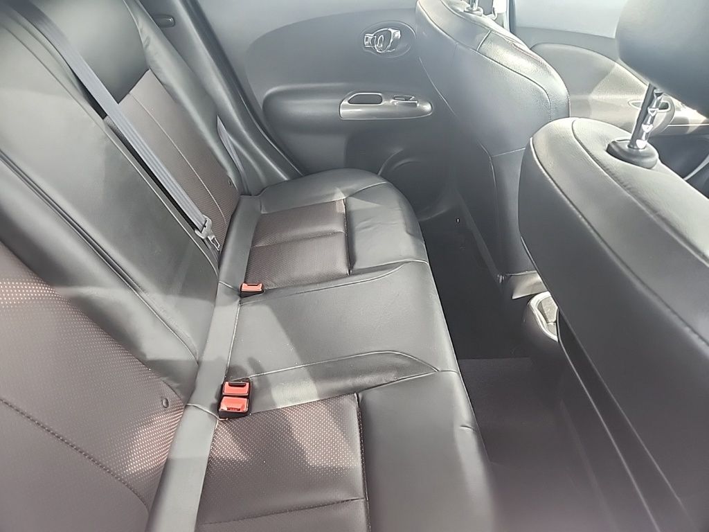2012 Nissan Juke SL photo 12
