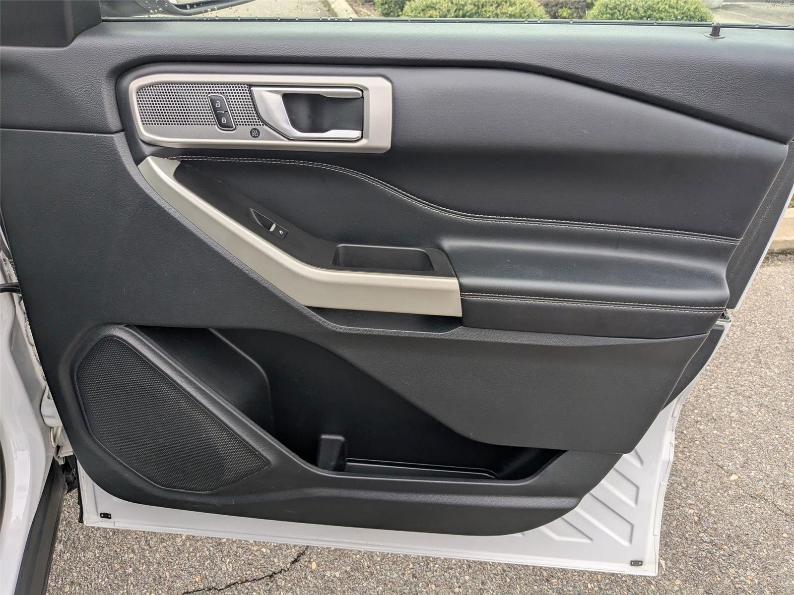 2021 Ford Explorer Limited photo 38