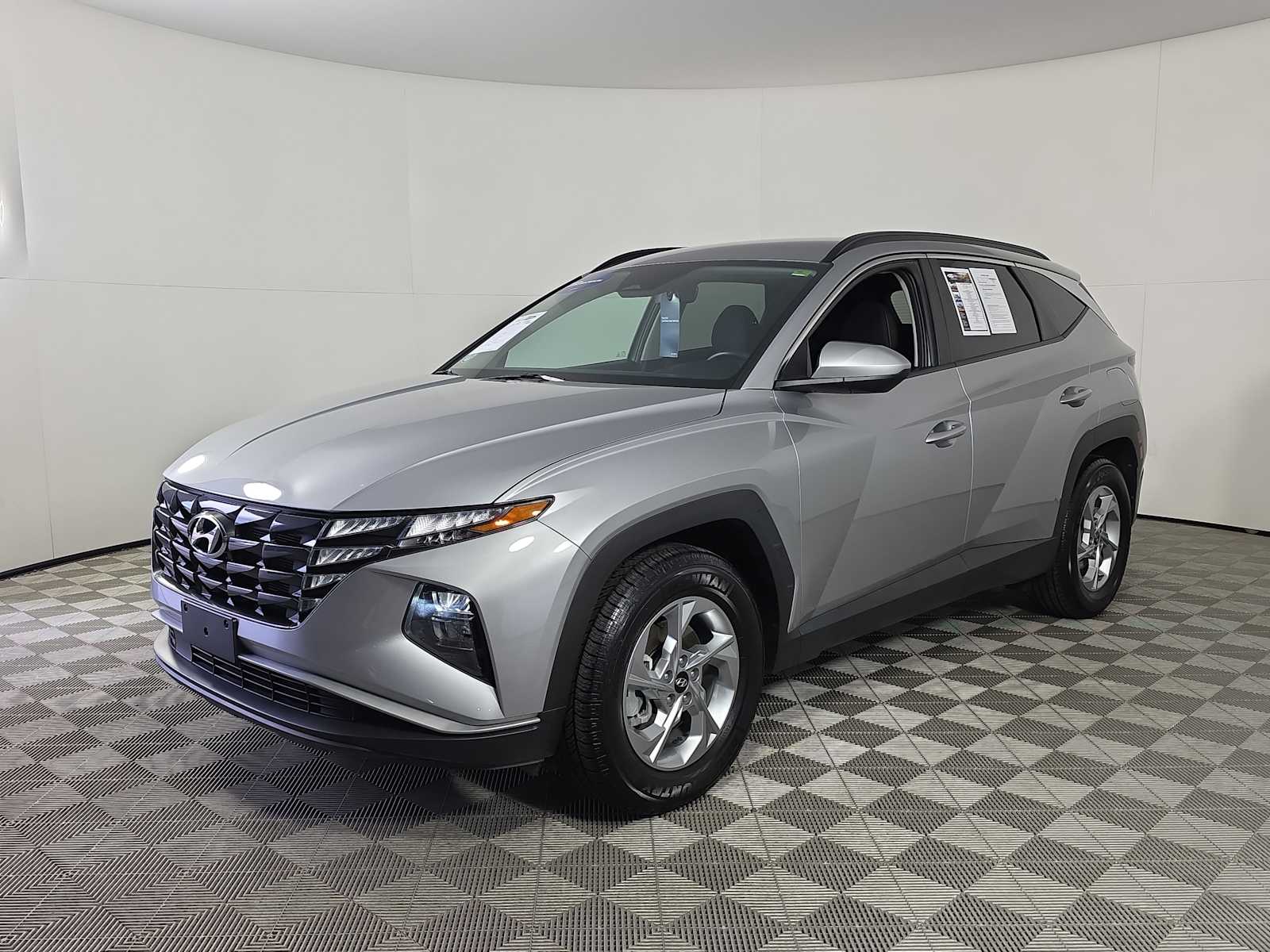 2024 Hyundai Tucson SEL photo 3