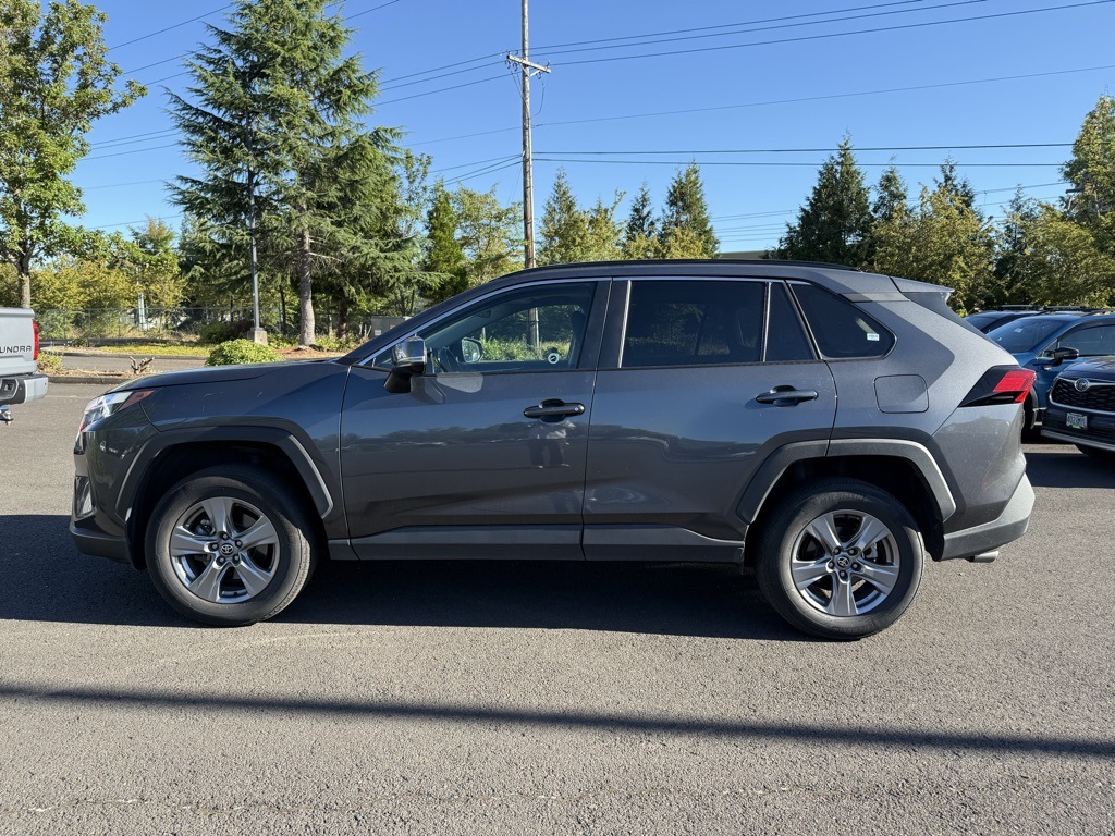 Used 2024 Toyota RAV4 XLE with VIN 2T3P1RFV8RW427440 for sale in Northfield, Minnesota
