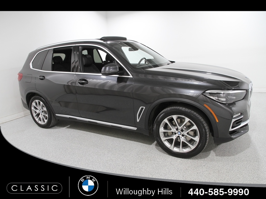 2020 BMW X5 40i's photo