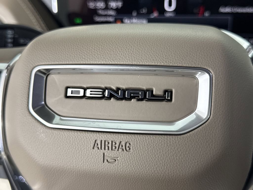 2025 Gmc Yukon Denali photo 24
