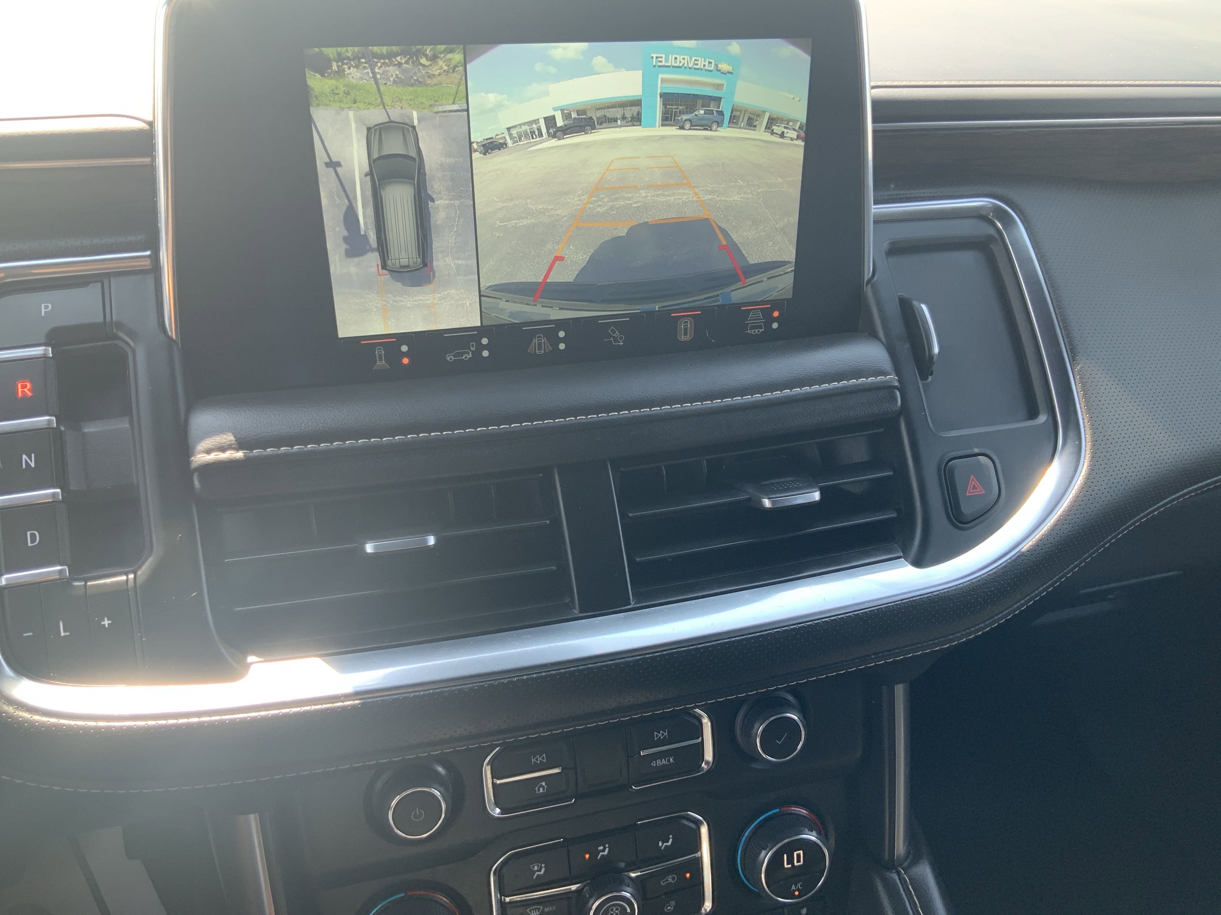 2023 Chevrolet Tahoe Premier photo 18