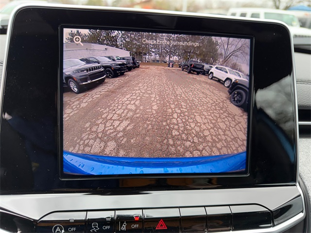 2025 Jeep Compass Latitude photo 3