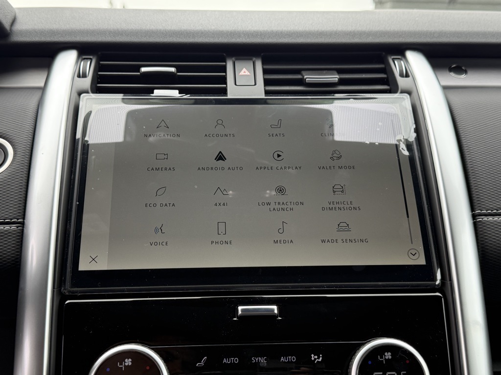 2025 Land Rover Discovery SE photo 19