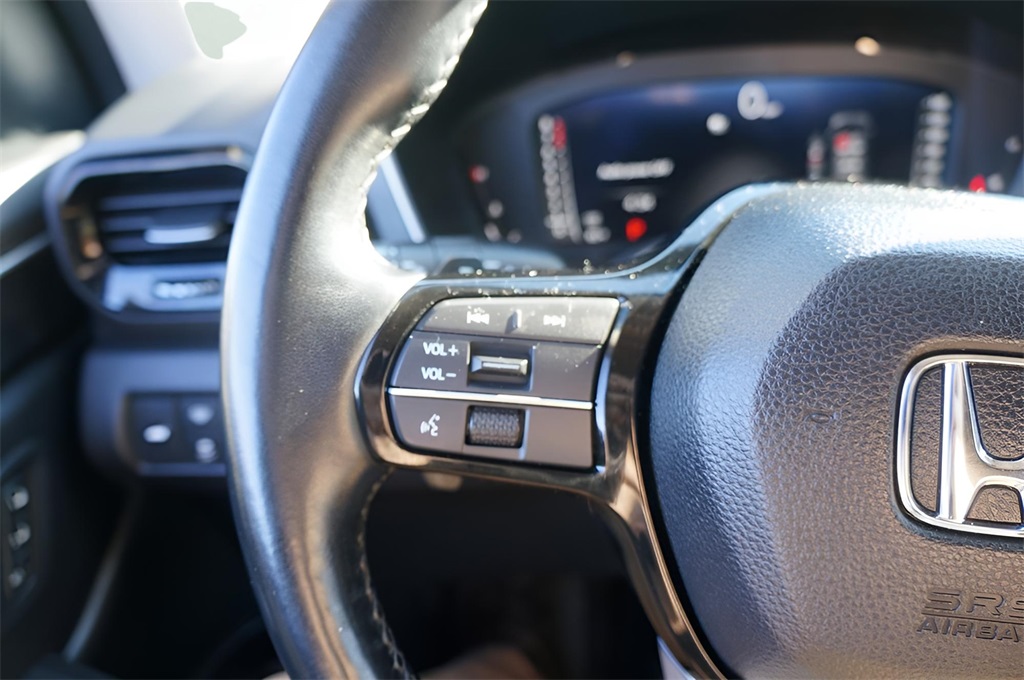 2023 Honda Pilot Elite photo 13