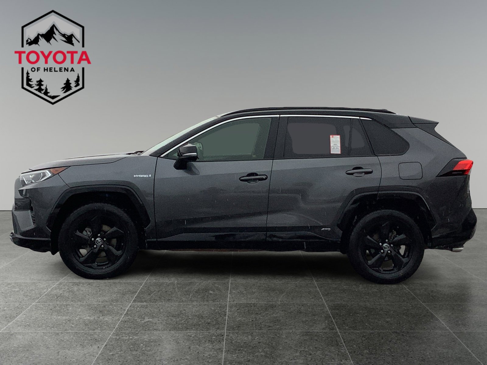 2019 Toyota RAV4 Hybrid XSE photo 2