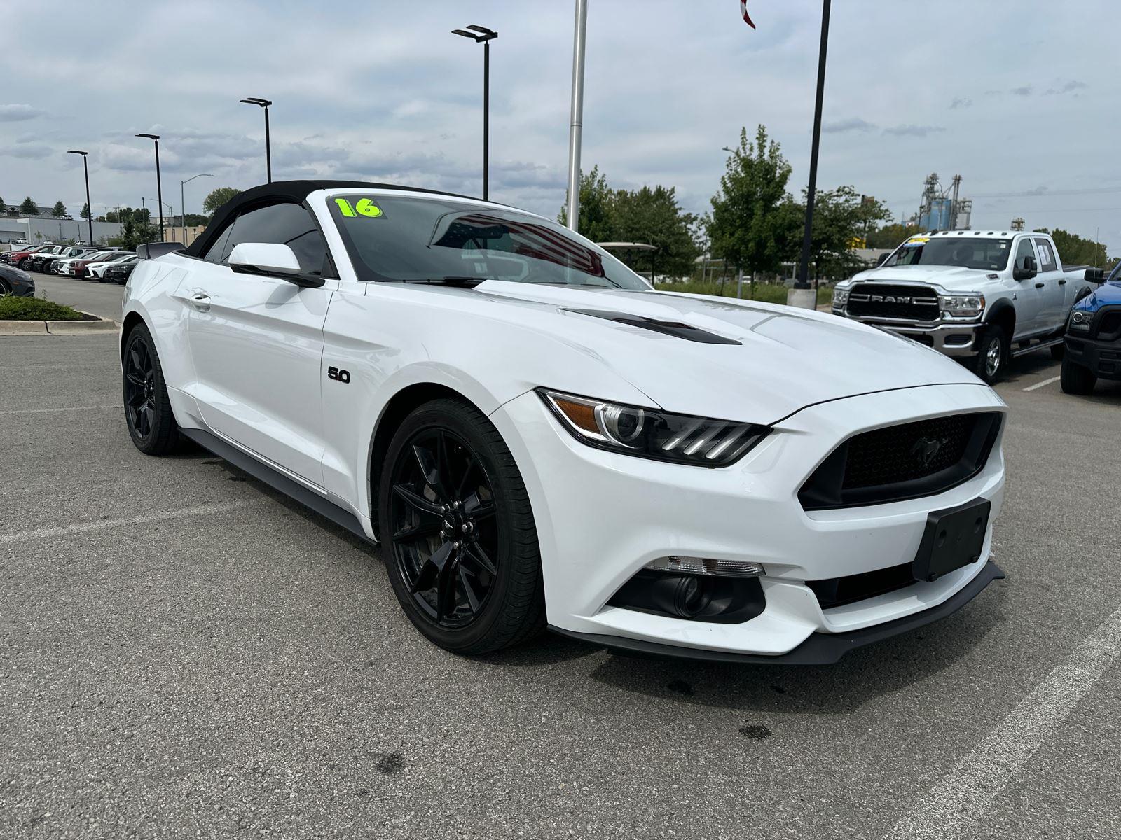 2017 Ford Mustang GT Premium photo 4