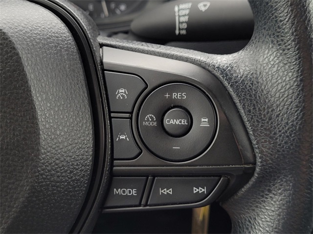 2023 Toyota Corolla LE photo 10