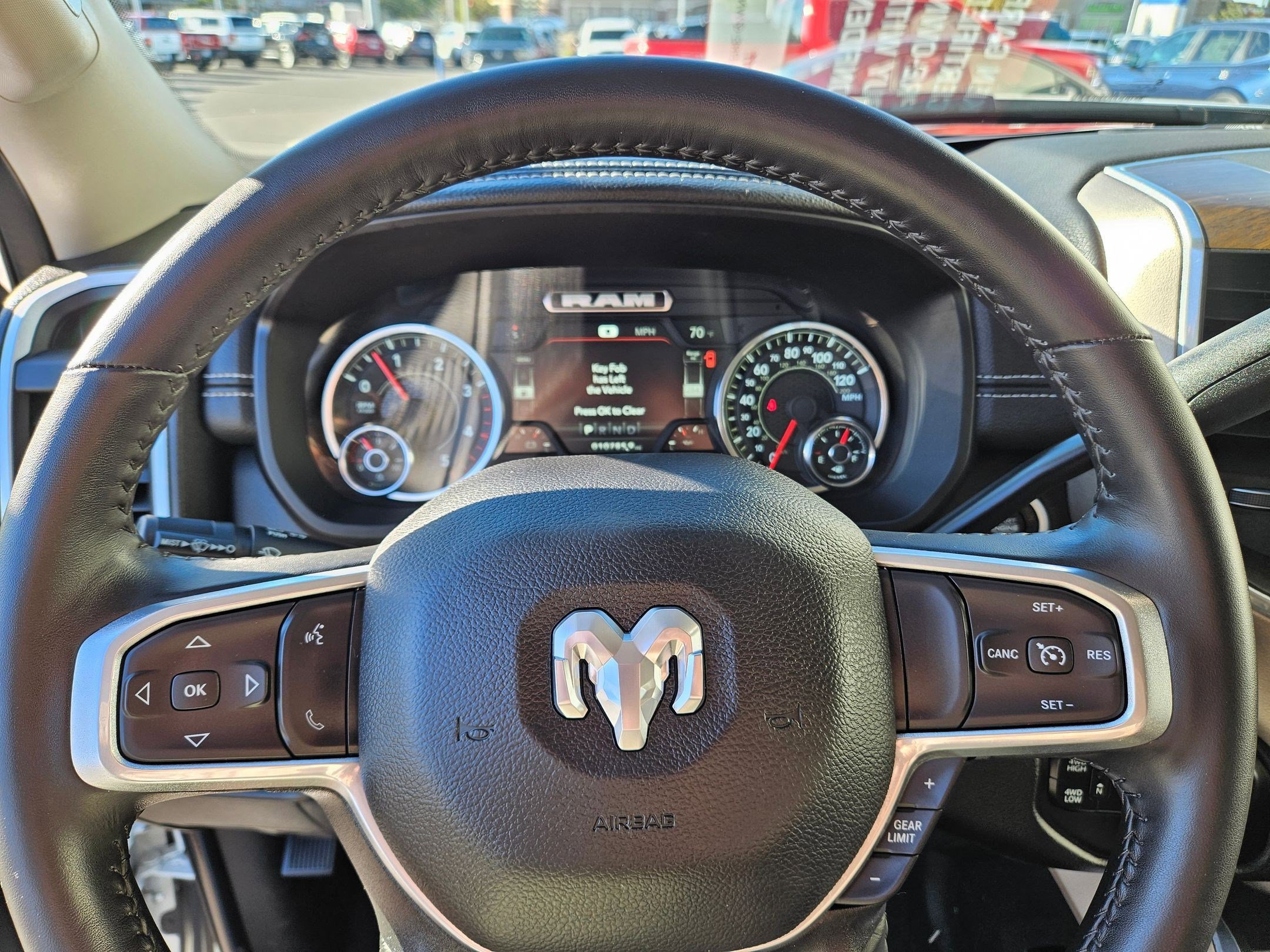 2024 Ram 2500 Laramie photo 19