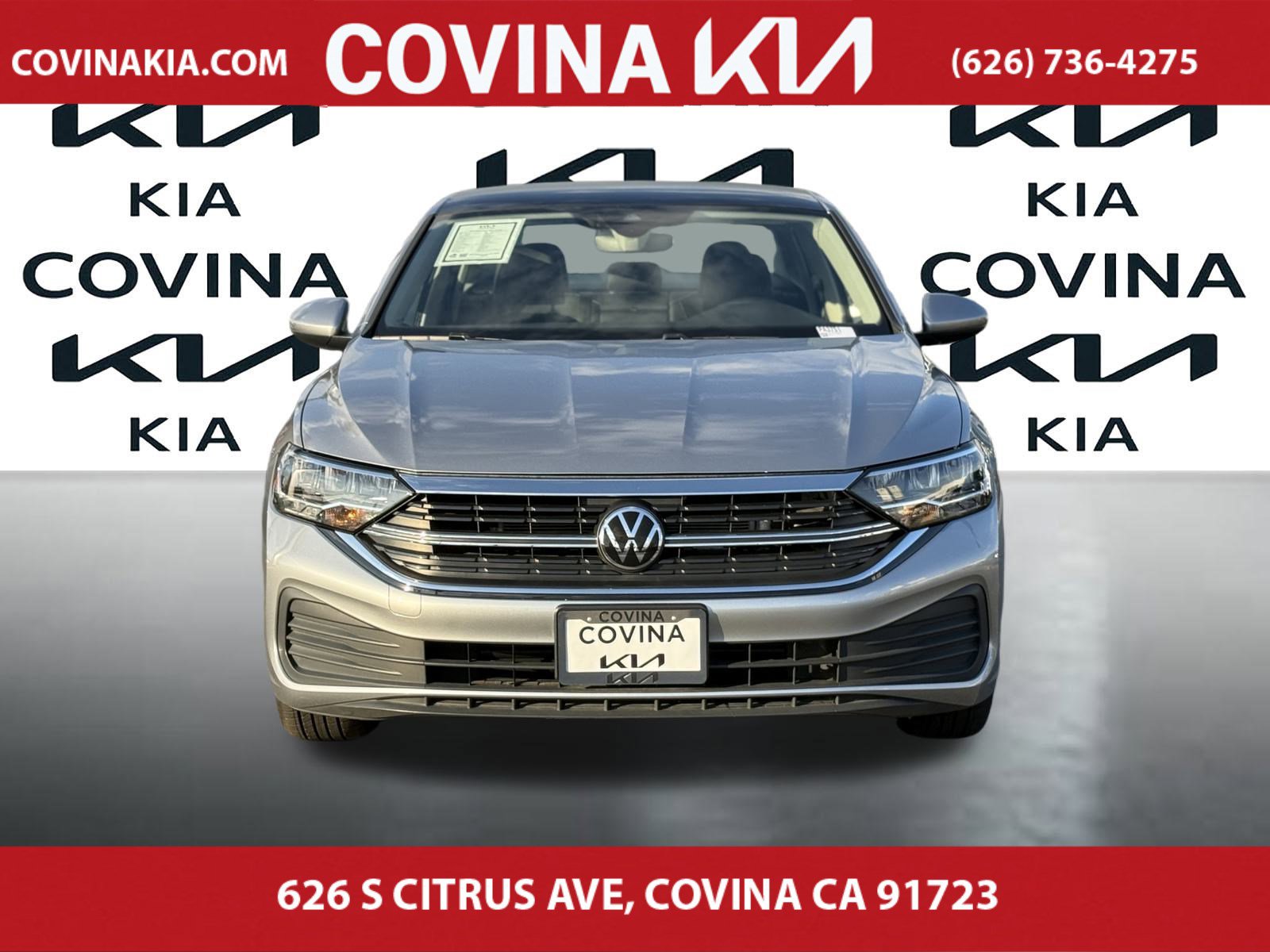 2024 Volkswagen Jetta SE photo 2