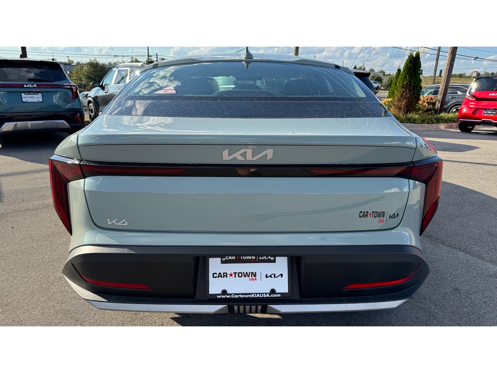 2025 Kia K4 EX photo 5