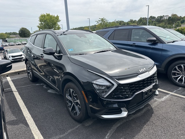 2023 Kia Sportage Hybrid EX photo 2