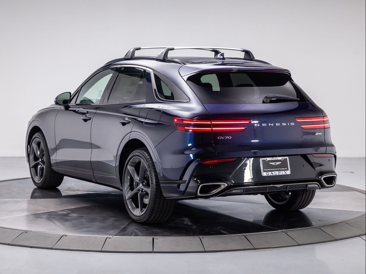 2026 Genesis GV70 2.5T Sport Prestige photo 2