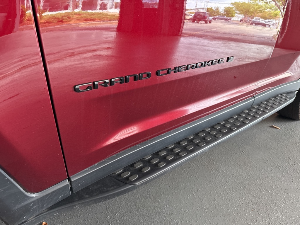 2024 Jeep Grand Cherokee Altitude photo 4