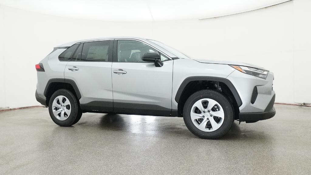2025 Toyota RAV4 LE photo 28