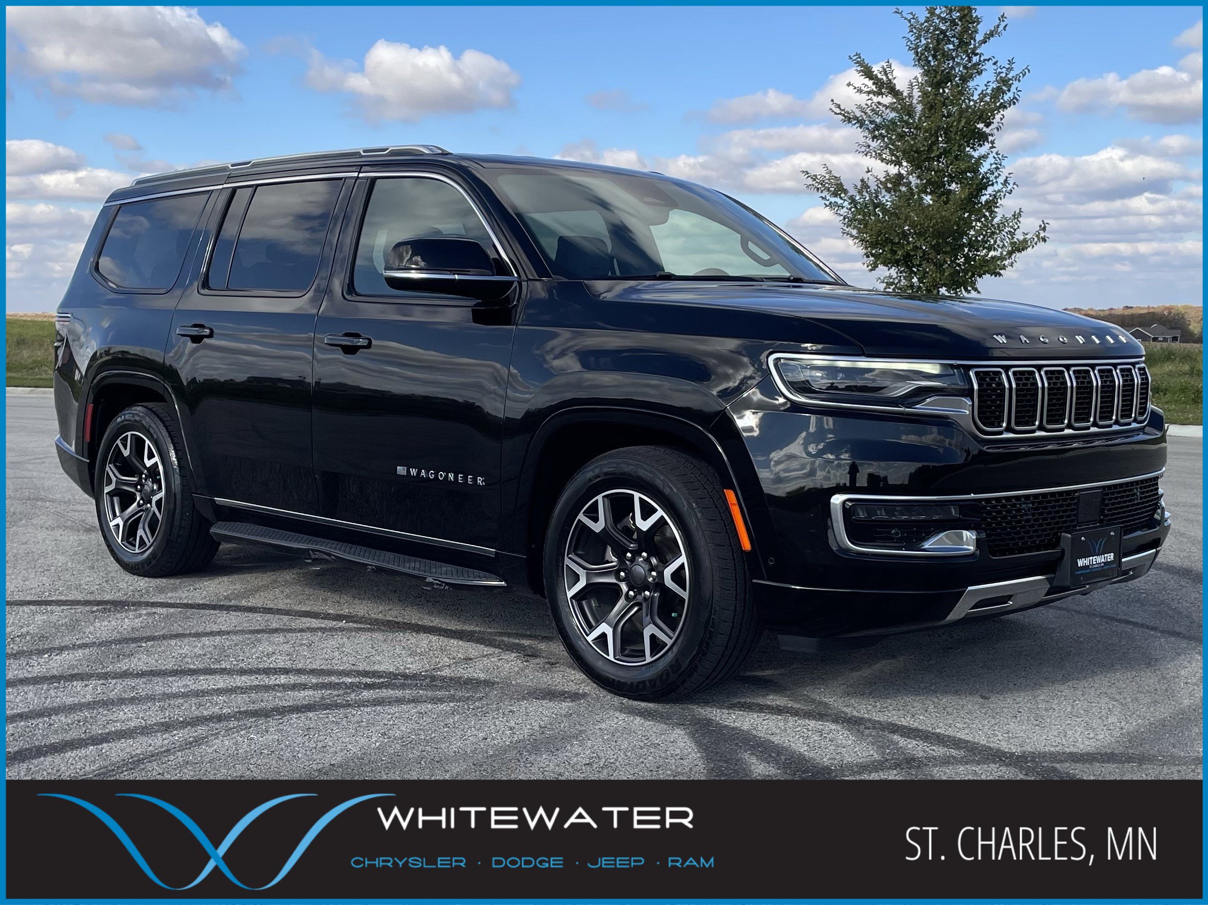 2023 Jeep Wagoneer Series III's photo