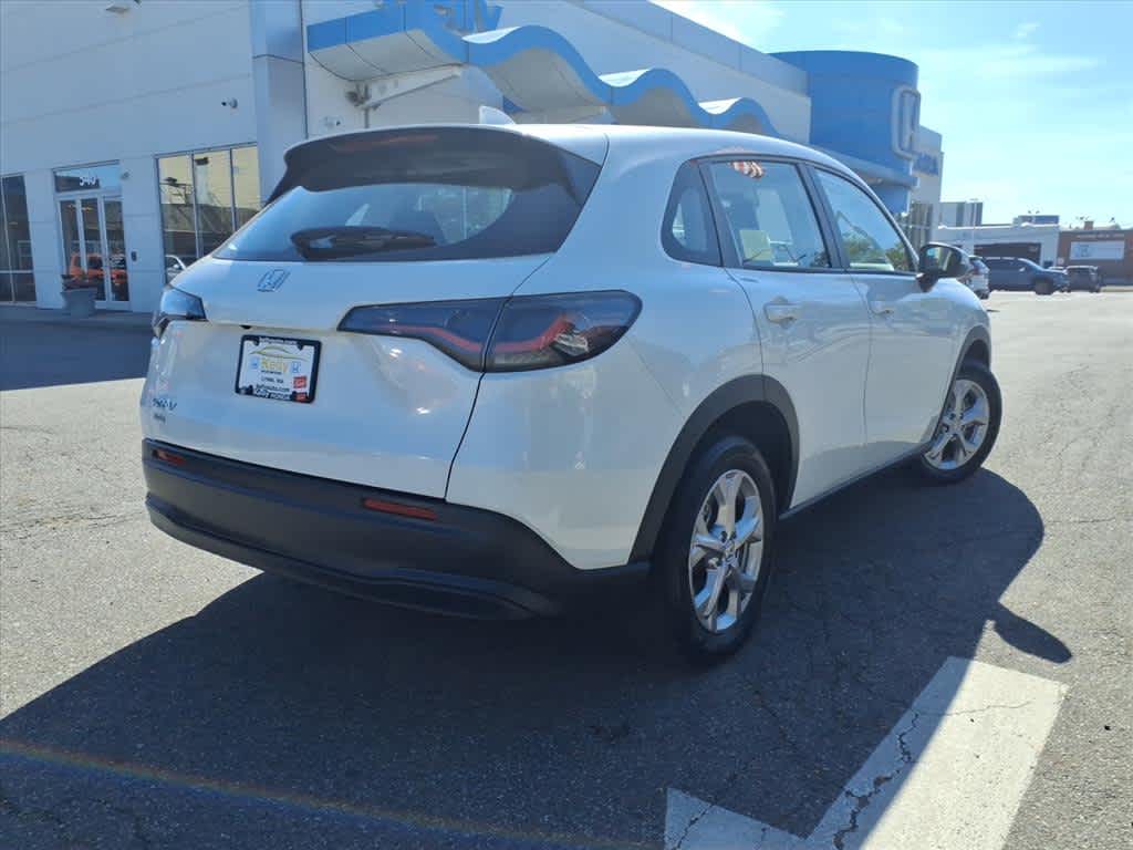 2024 Honda HR-V LX photo 5