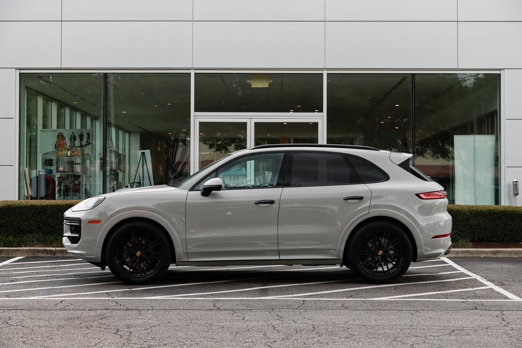 New 2025 Porsche Cayenne 4D Sport Utility in Virginia Beach P351255