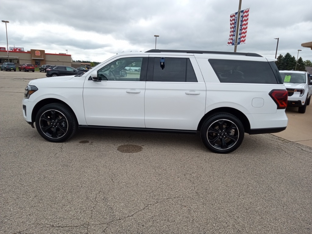 2024 Ford Expedition MAX Limited photo 11