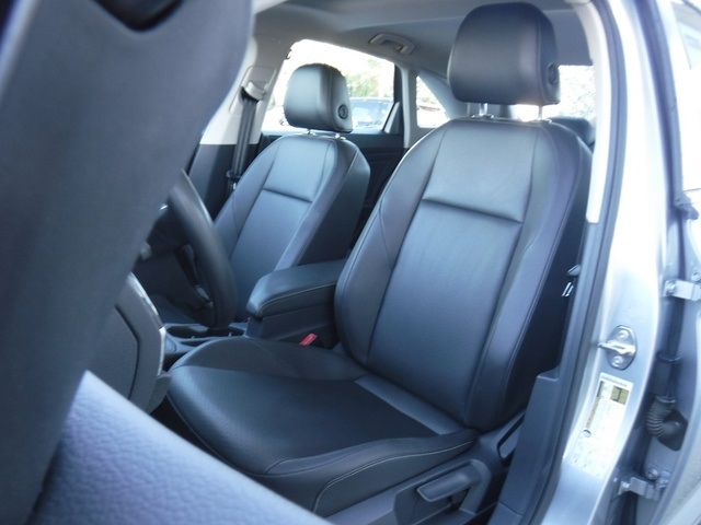 2020 Volkswagen Jetta SEL photo 14