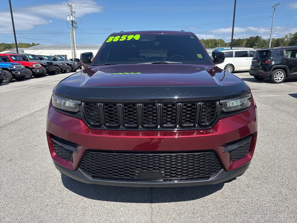 2024 Jeep Grand Cherokee Altitude X photo 2