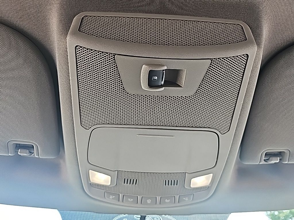 2016 Ford F-150 XLT photo 32