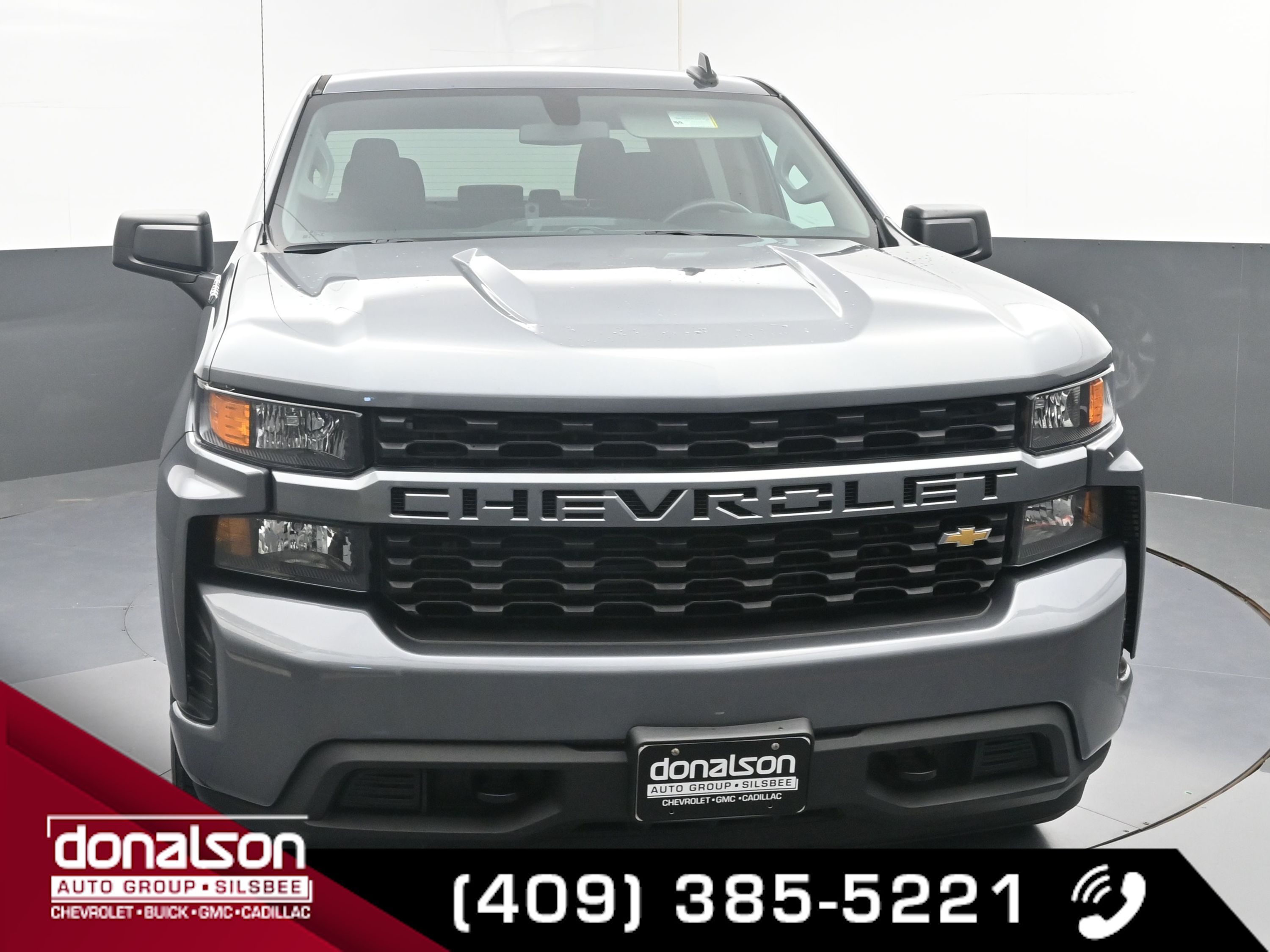 2022 Chevrolet Silverado 1500 Custom photo 2