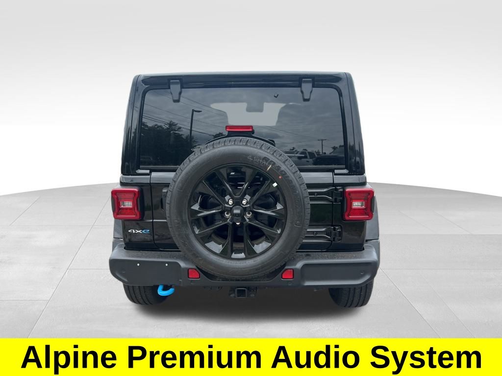 2024 Jeep Wrangler Sahara 4xe photo 3
