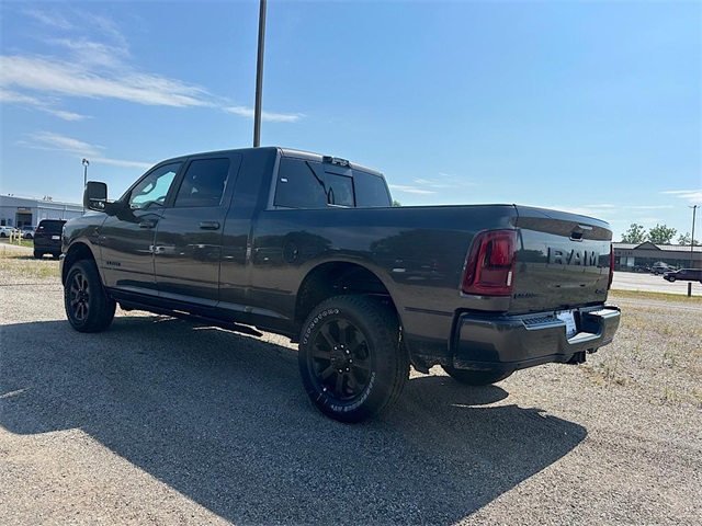 2025 Ram 2500 Laramie photo 4