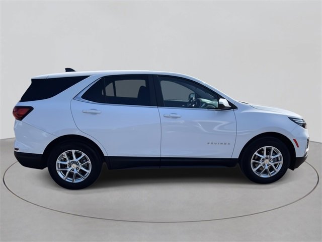 2022 Chevrolet Equinox LT photo 4