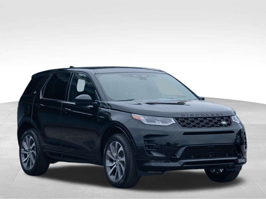 2024 Land Rover Discovery Sport SE photo 3