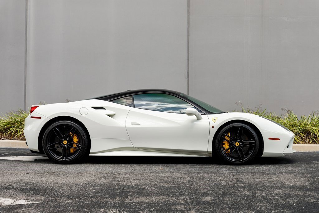2019 Ferrari 488 GTB photo 11