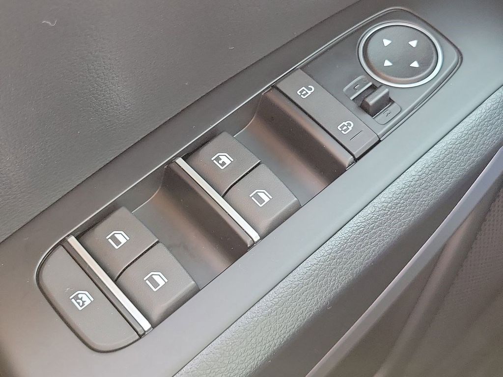2025 Kia Soul LX photo 20