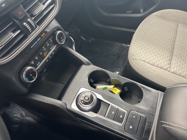 2022 Ford Escape SE photo 19