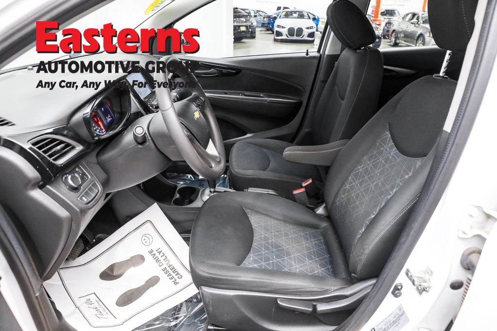2021 Chevrolet Spark 1LT photo 13