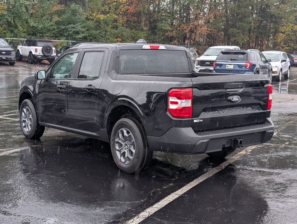 2025 Ford Maverick XLT photo 4