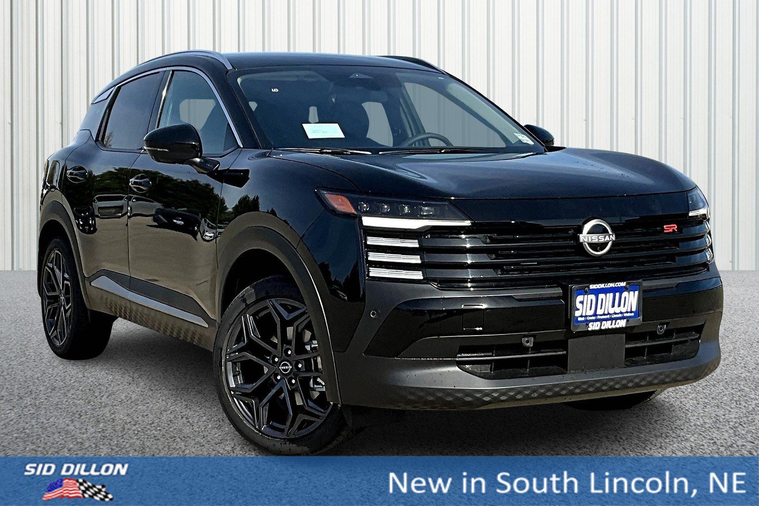 2025 Nissan Kicks SR photo 2