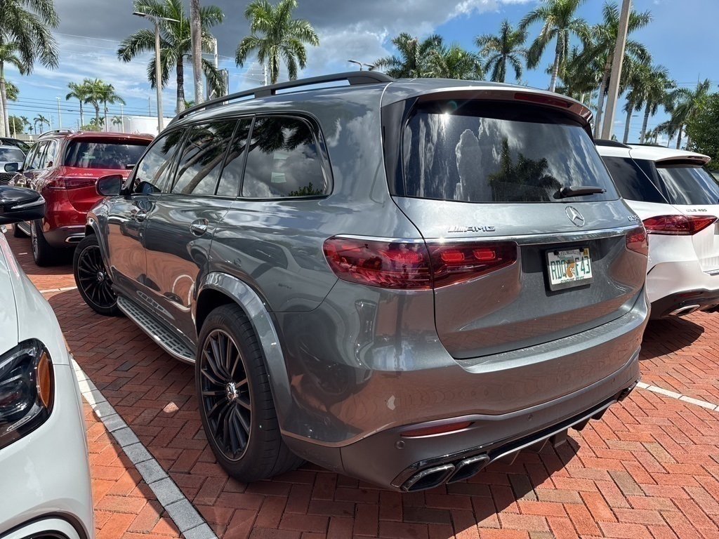 2024 Mercedes Benz GLS 63 AMG 4MATIC photo 6