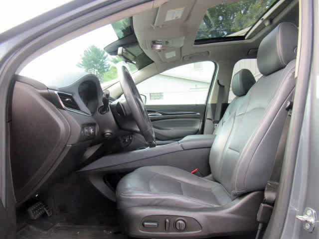 2018 Buick Enclave Premium photo 3