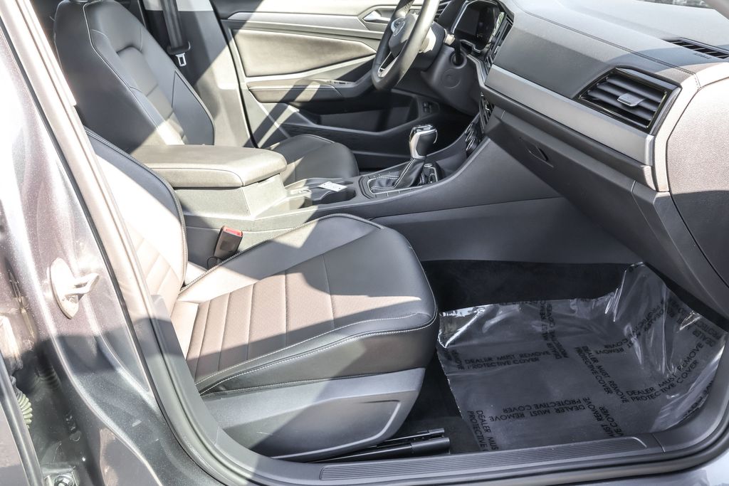 2023 Volkswagen Jetta 1.5T SE photo 31