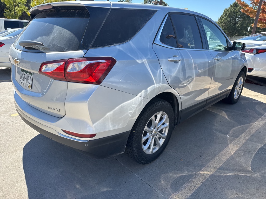 2018 Chevrolet Equinox LT photo 4