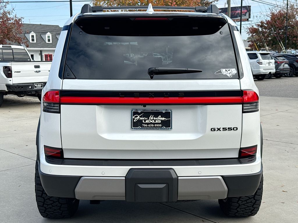 2024 Lexus GX 550 Overtrail photo 2