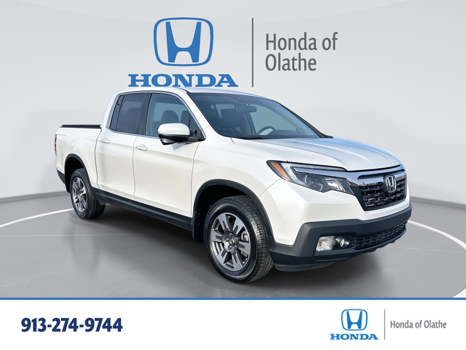 2017 Honda Ridgeline RTL-T's photo