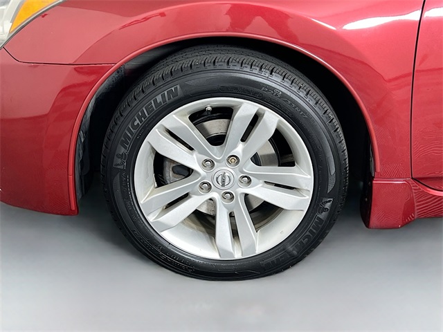 2013 Nissan Altima 2.5 S photo 21