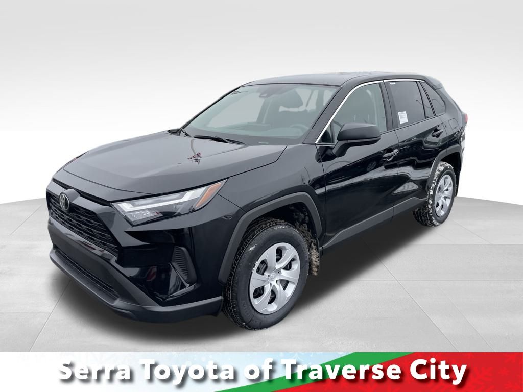 2025 Toyota RAV4 LE's photo