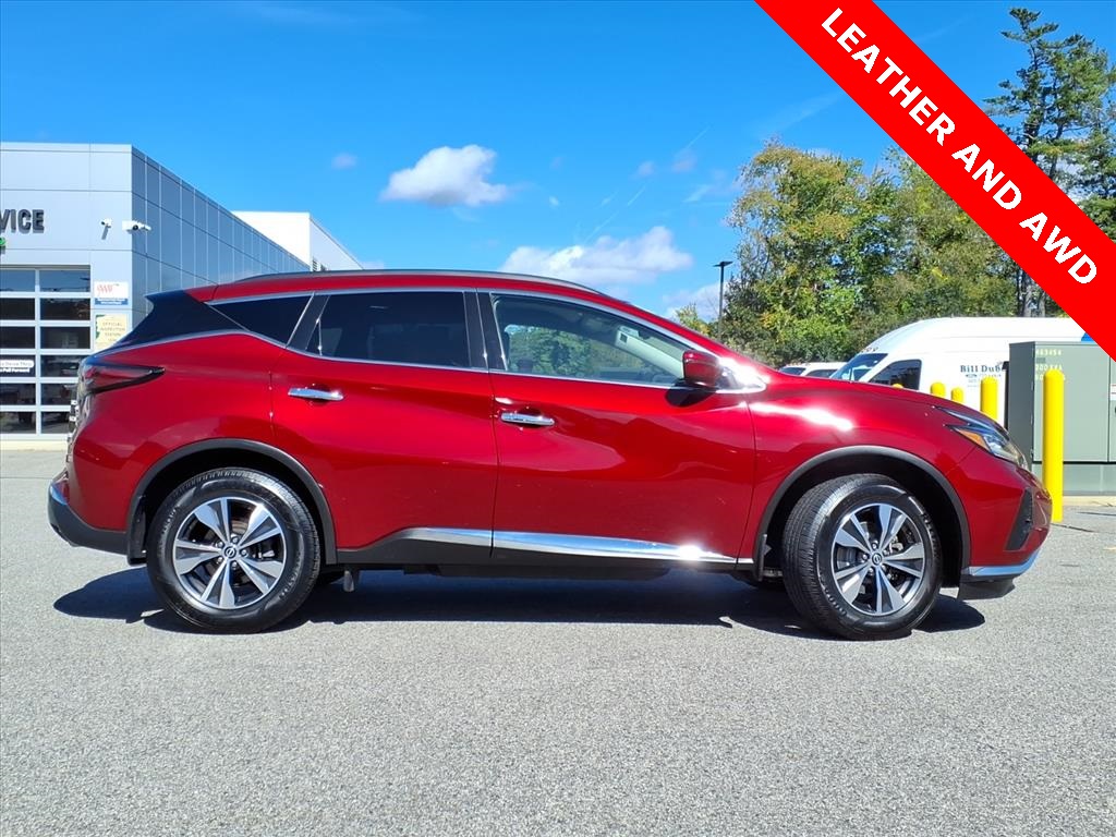 2023 Nissan Murano SV photo 2