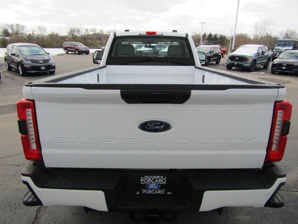 2024 Ford F-250 XL photo 4