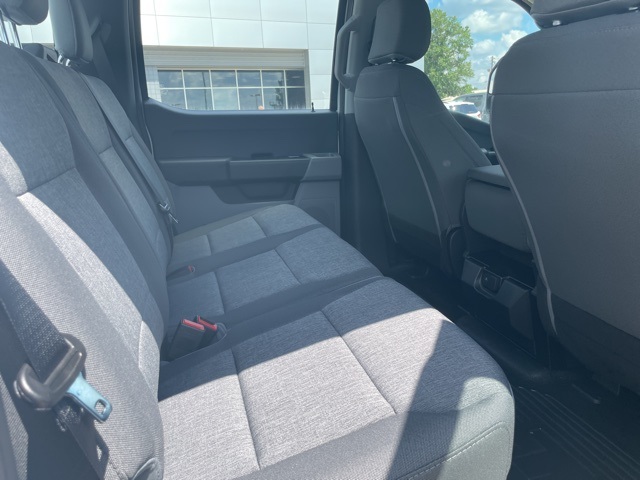 2025 Ford F-350 photo 17